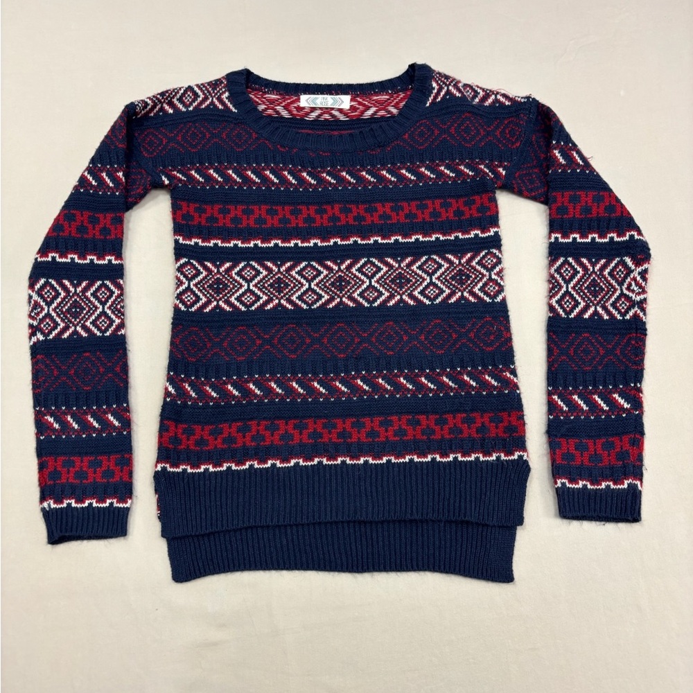 Pink Rose Navy and Red Geometric Pattern Women's Sweater Size XS